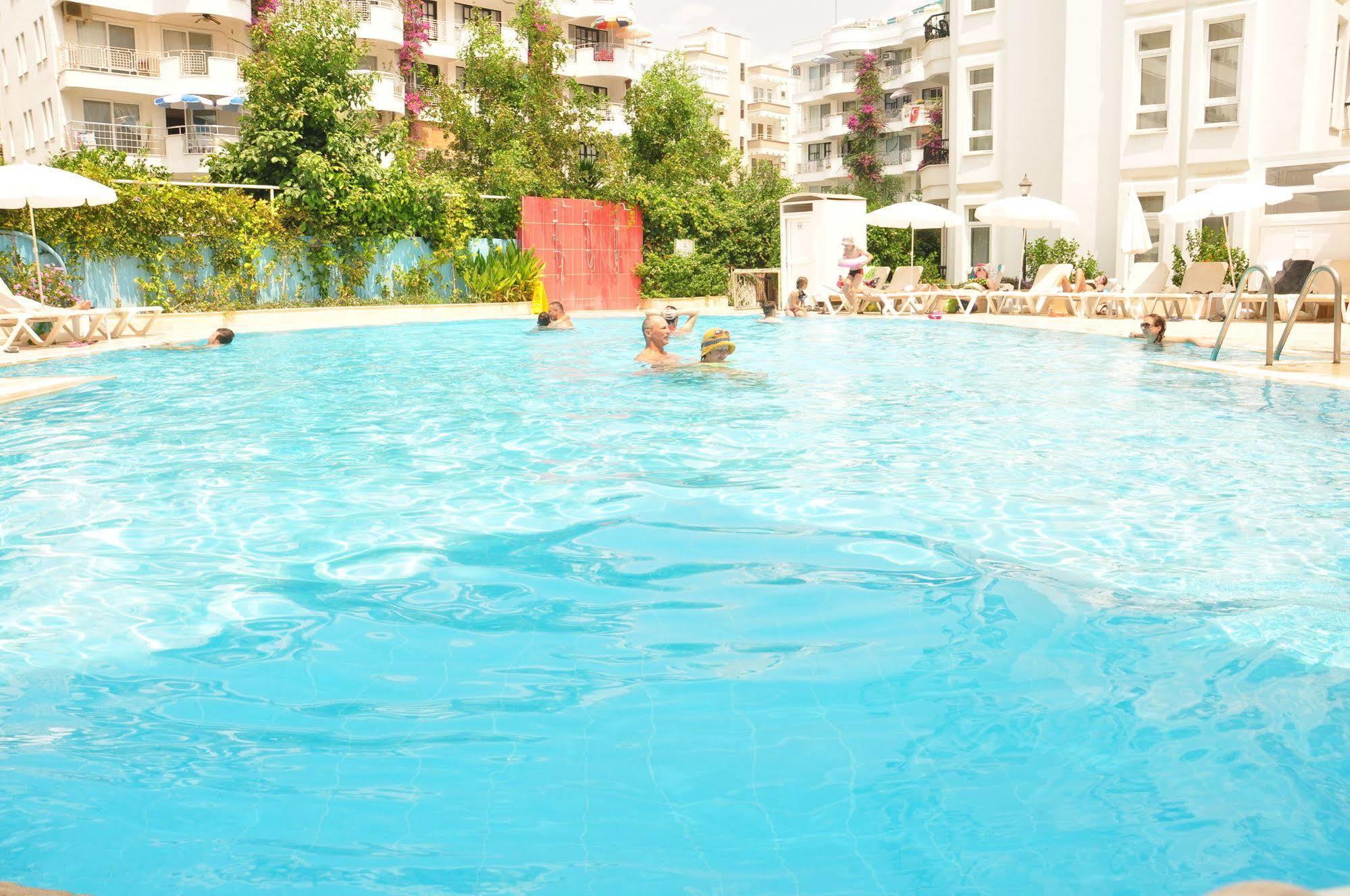 Xeno Hotels Club Mare Kargicak  Ngoại thất bức ảnh